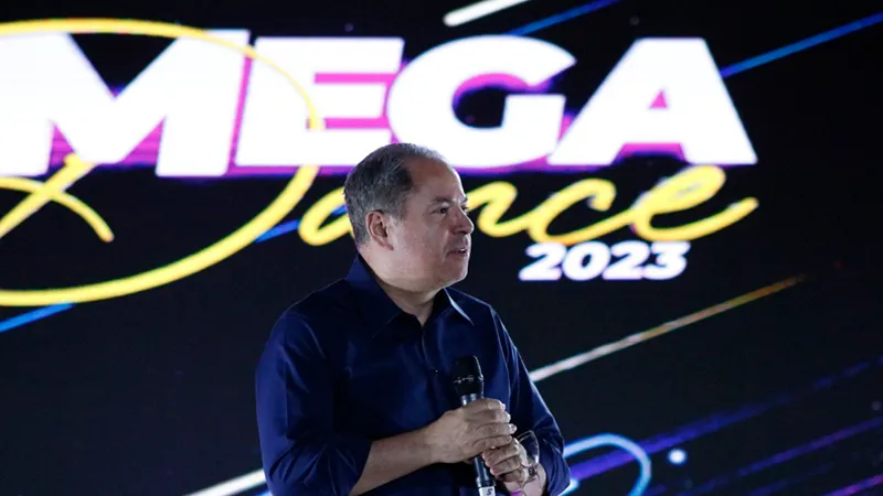 mega3